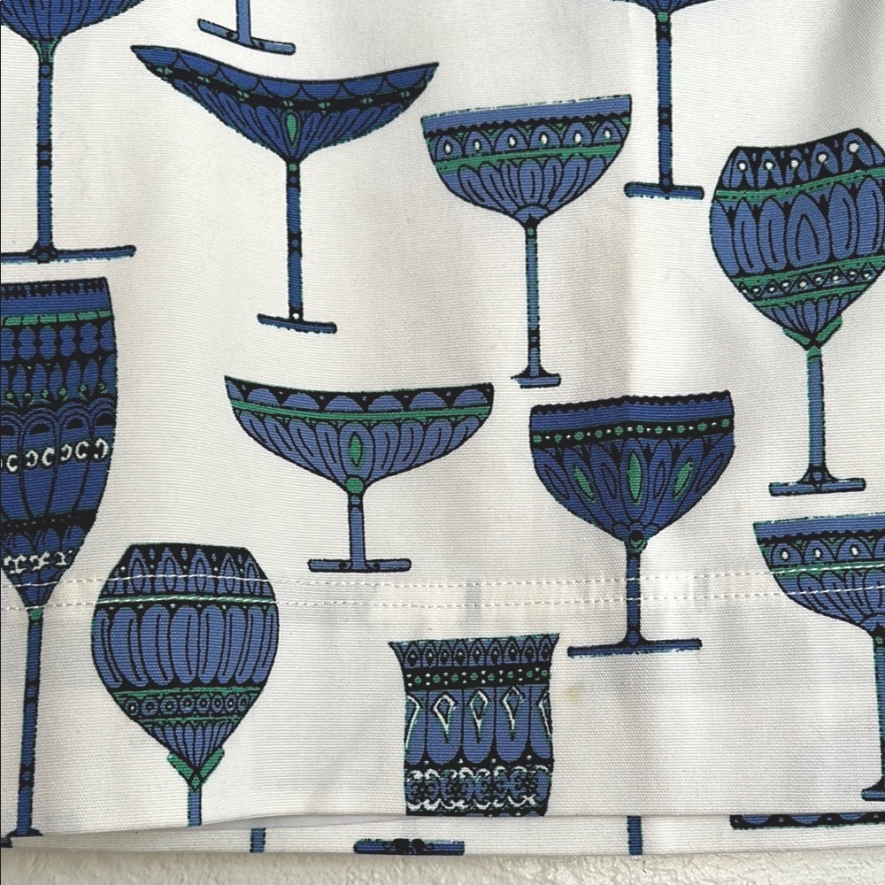 Talbots White and Blue goblet print modest Mini Skirt - Picture 2 of 7